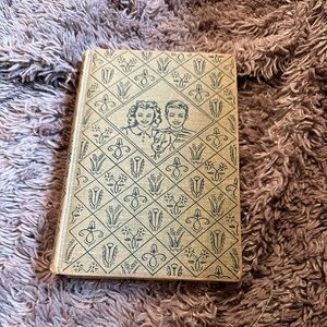Vintage 1941 Edition: Bobbsey Twins At The snow Lodge By Laura Lee Hope
